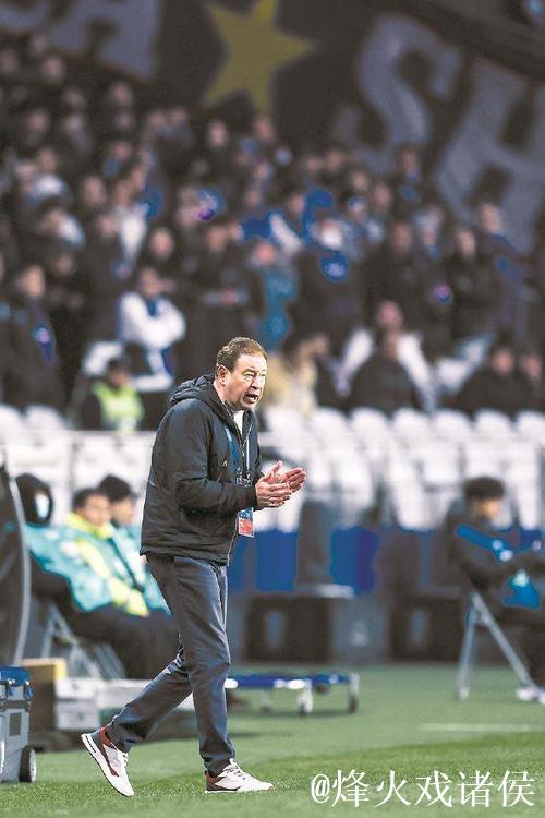 拿下“典型德比” 斯卢茨基直言上海申花赢在…… 拿下“典型德比” 斯卢茨基直言上海申花赢在……